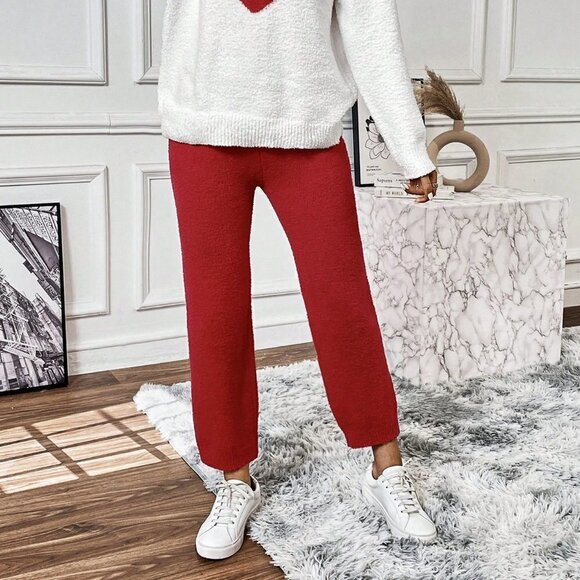 Red & White Casual Womens Heart Pattern Drop Shoulder Sweater & Knit Pants - Picture 3 of 5